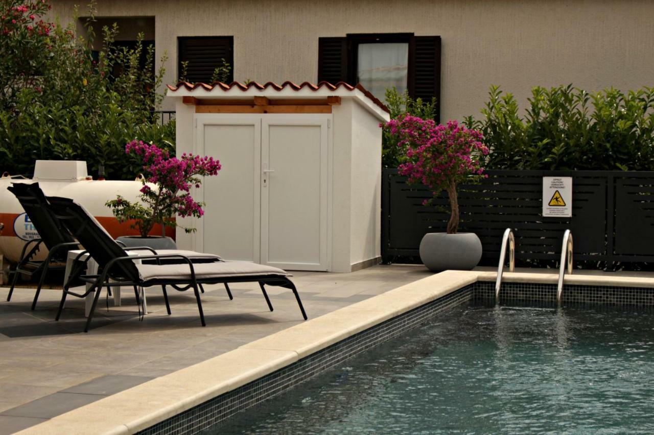 Holiday House Veli Vrh Pula Ngoại thất bức ảnh